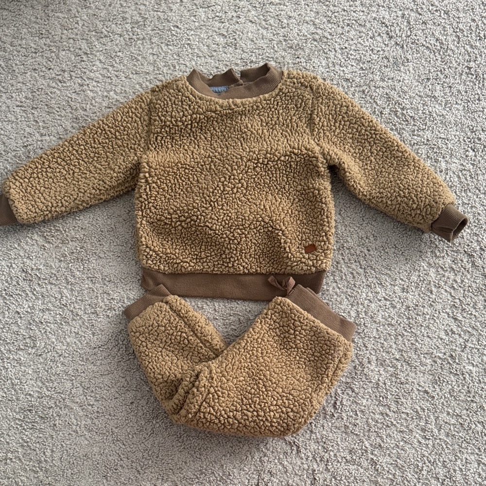 Brown Sherpa Matching Set